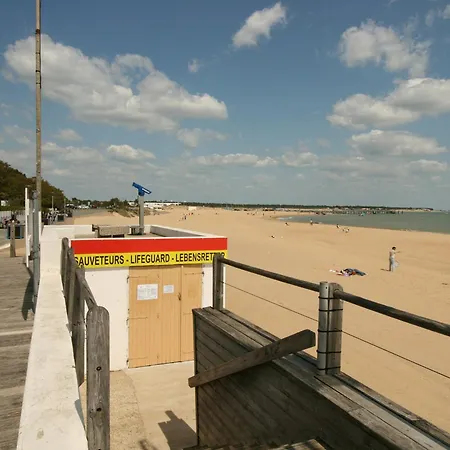 Σπίτι διακοπών Maison Familiale Pres Avec Wifi Et Animaux Admis - Fr-1-22-378